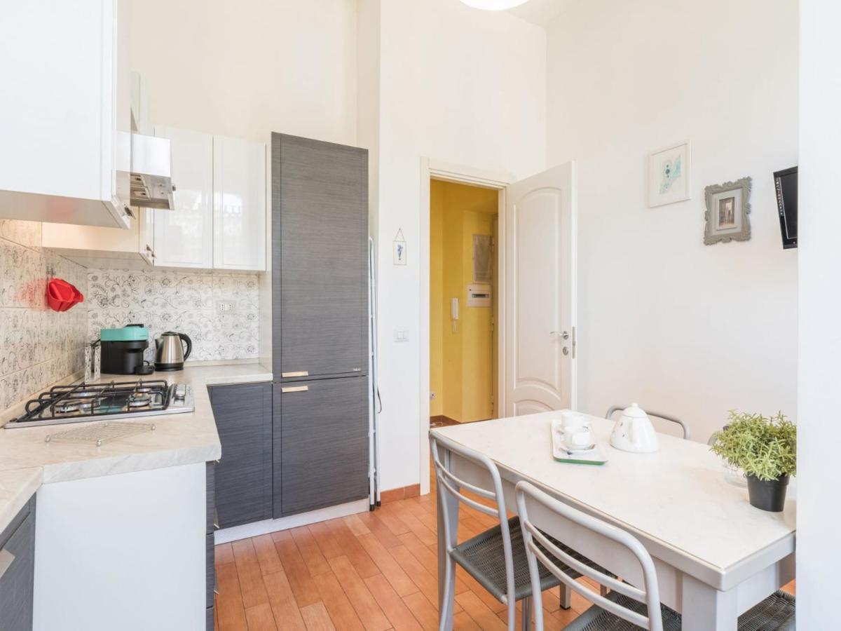 The Best Rent - Colourful Two-bedroom Near Termini Station * Rom
